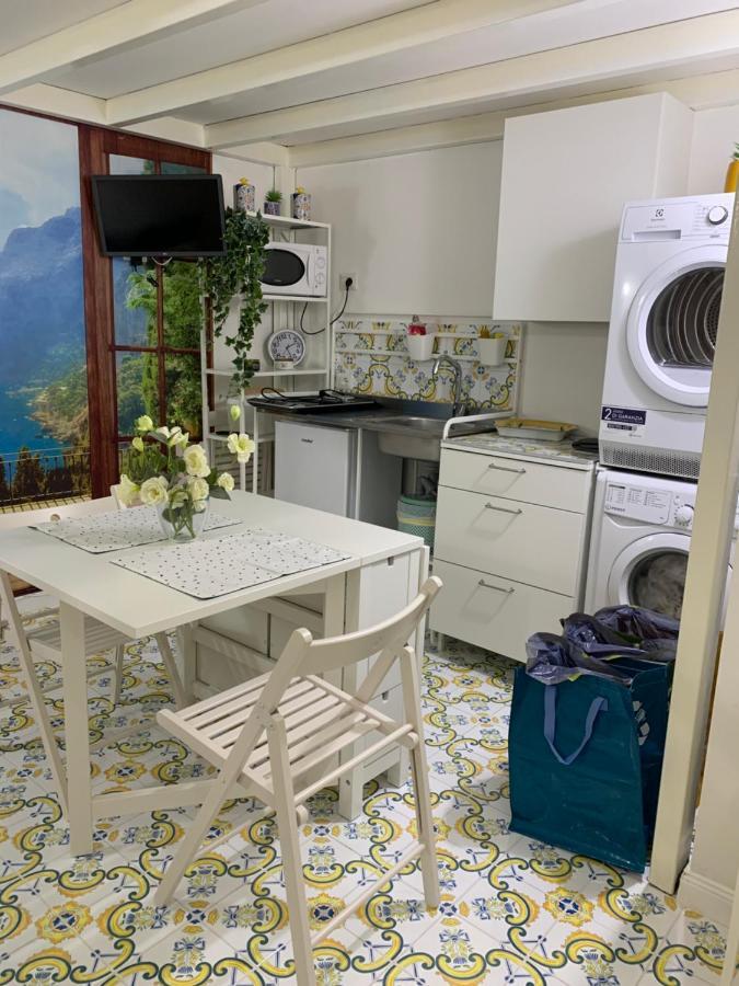 Appartamento Magiuma House Napoli Esterno foto