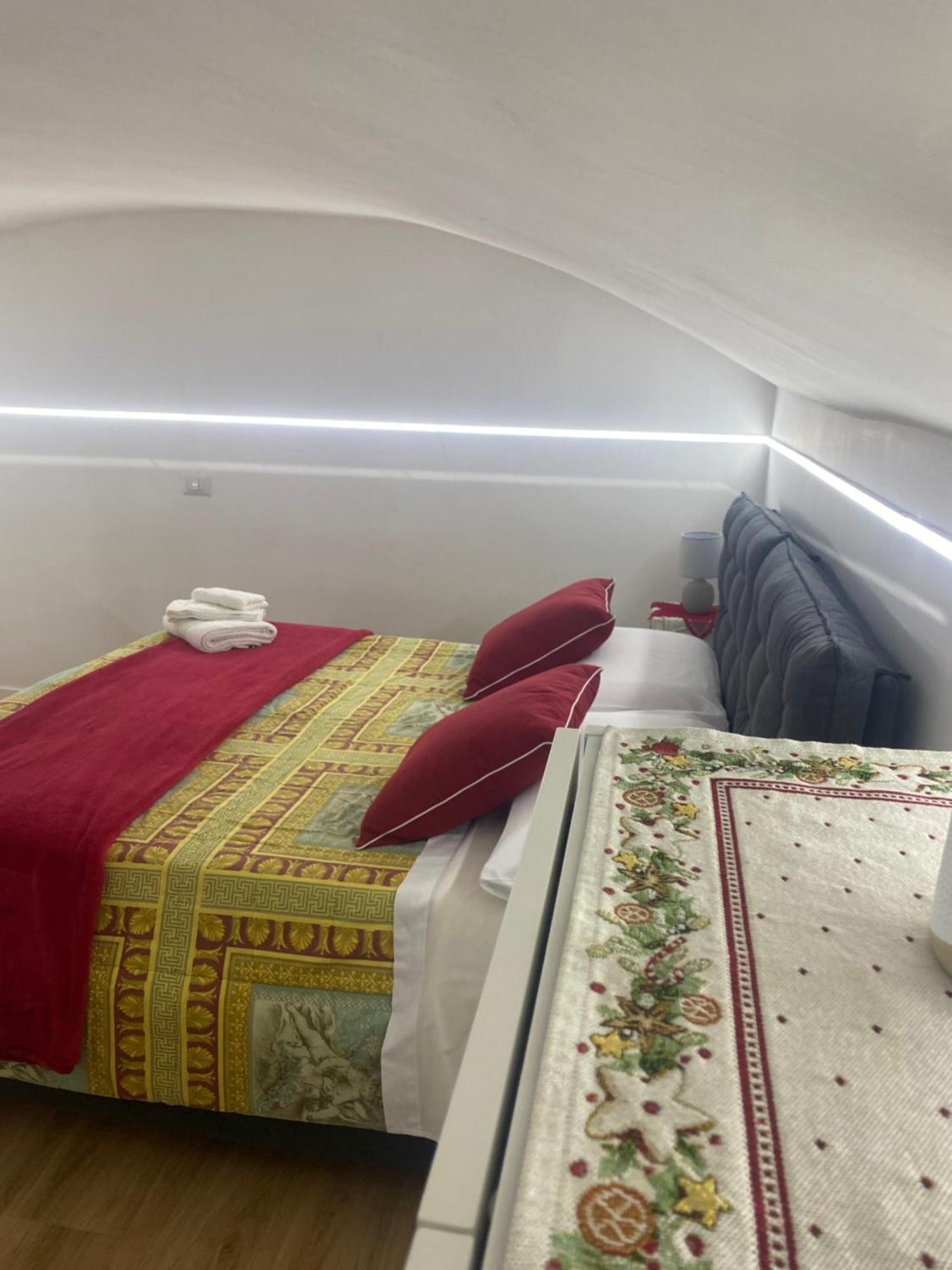 Appartamento Magiuma House Napoli Esterno foto